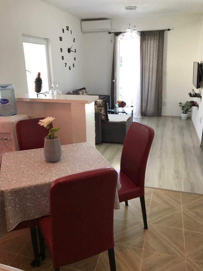 Apartman Djordje 1 Apartment Budva Bagian luar foto